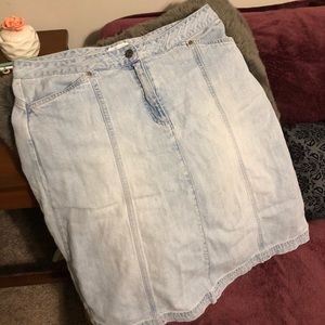 Jean Skirt with pockets